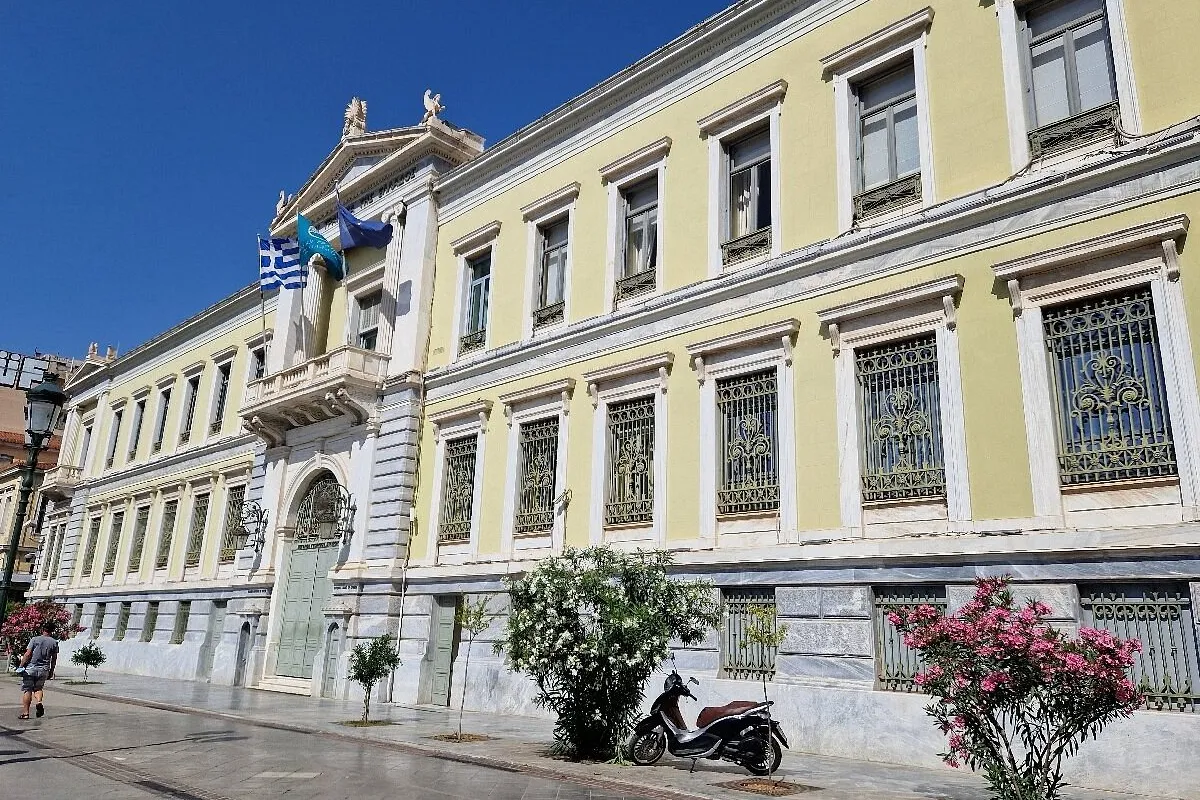 National Bank - Photo 3