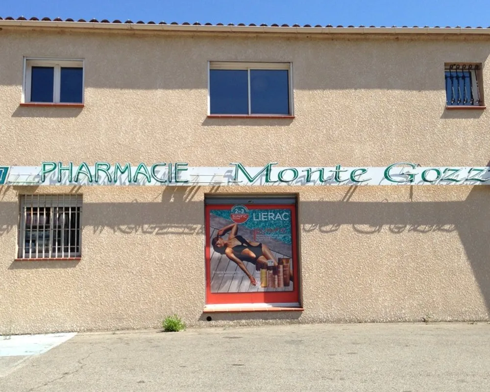 Pharmacie Franceschini - Photo 2