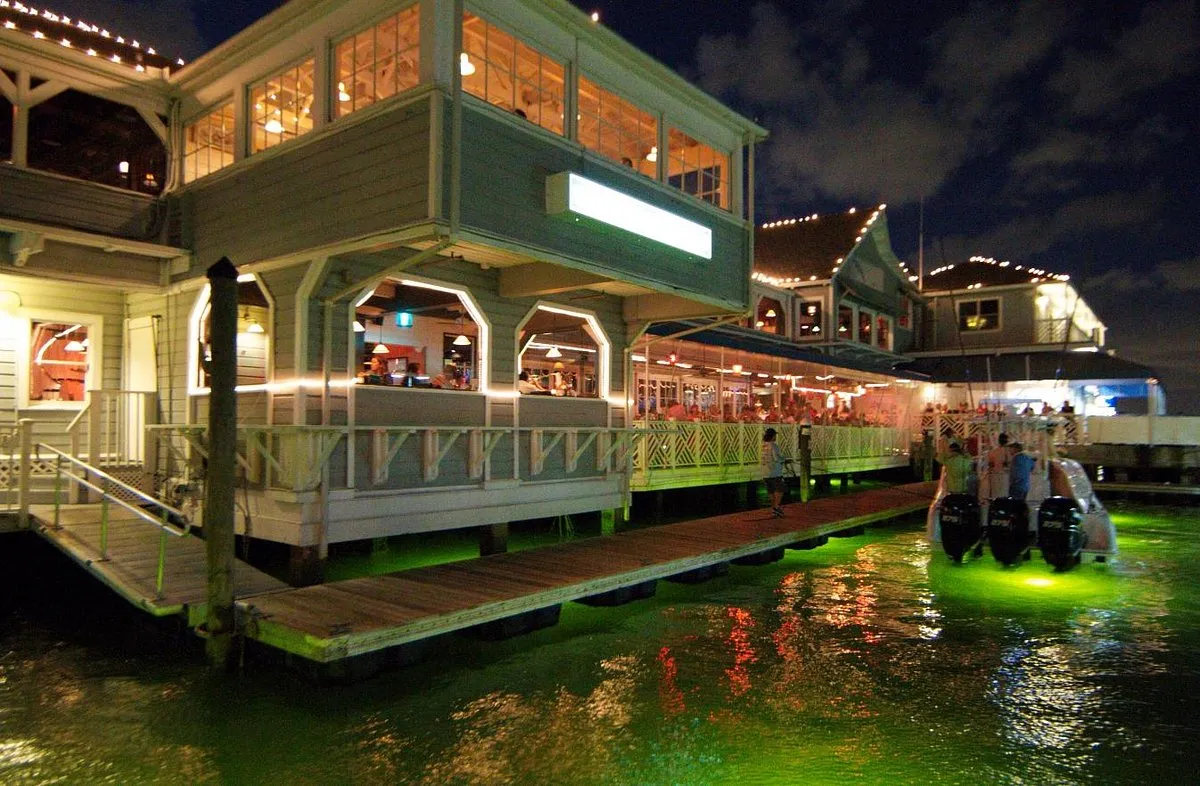 15th Street Fisheries - Photo 2