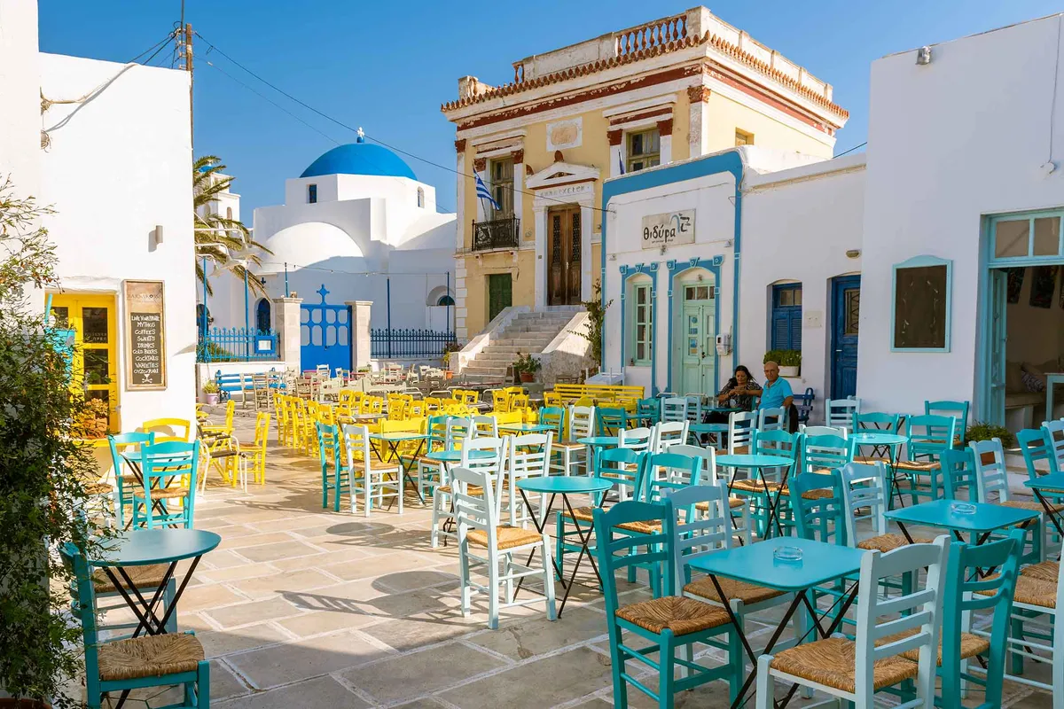 Milos - Photo 2