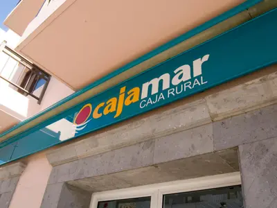 Caja Rural Central - Photo 3