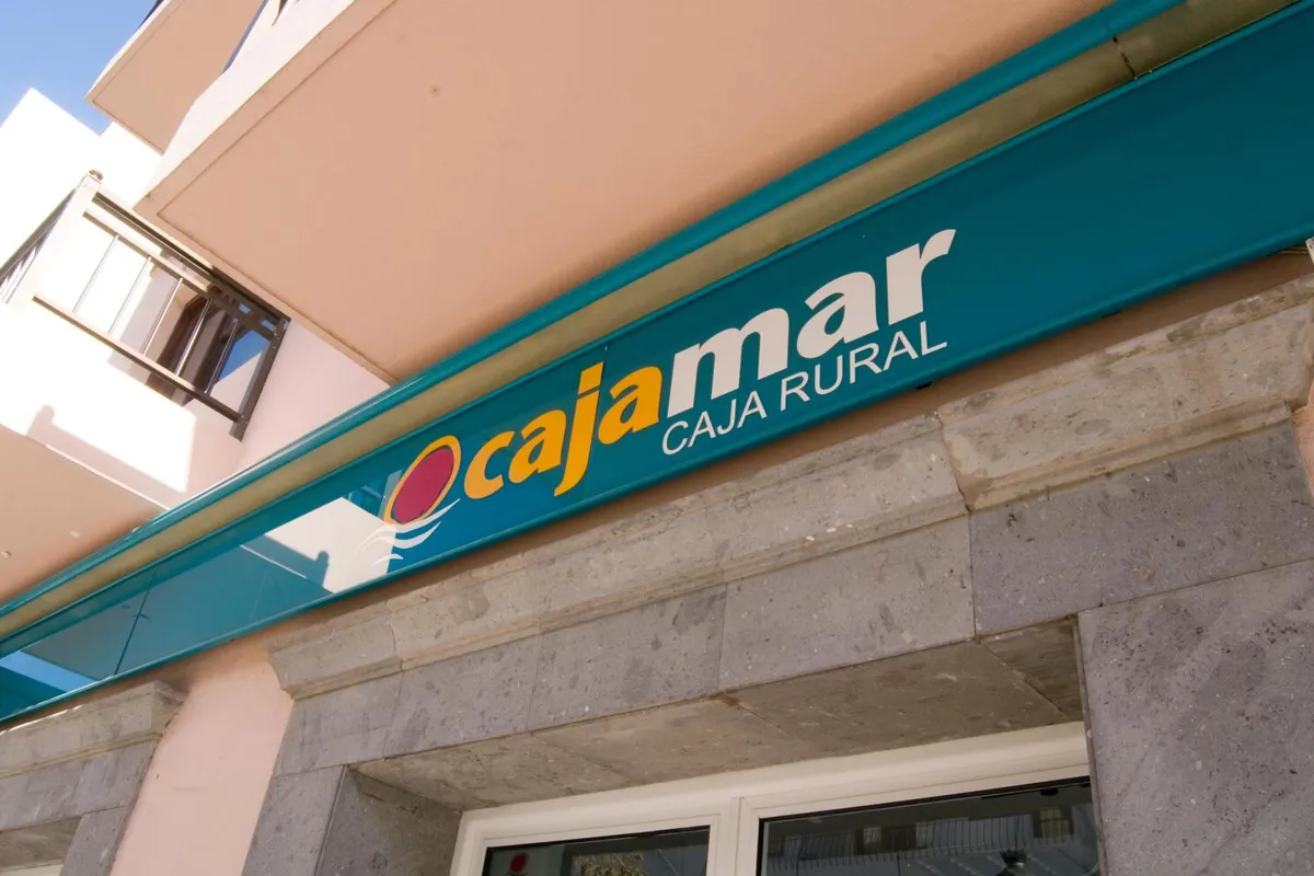 Caja Rural Central - Photo 3