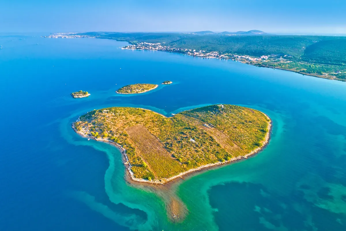 Marina Heart - Photo 2