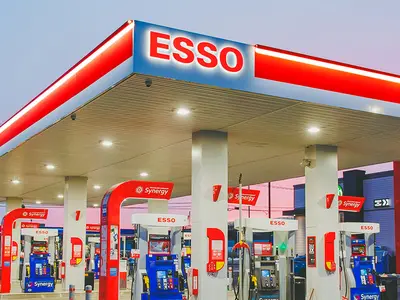 Esso - Photo 1