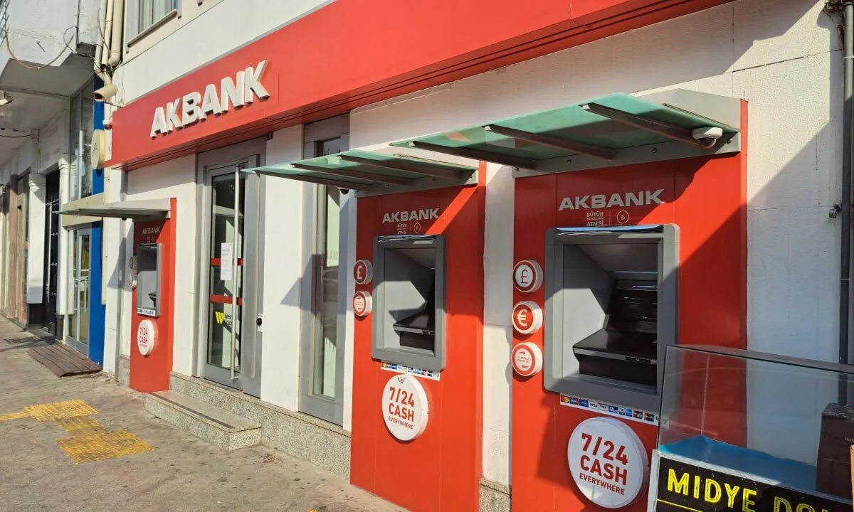 Akbank - Photo 1