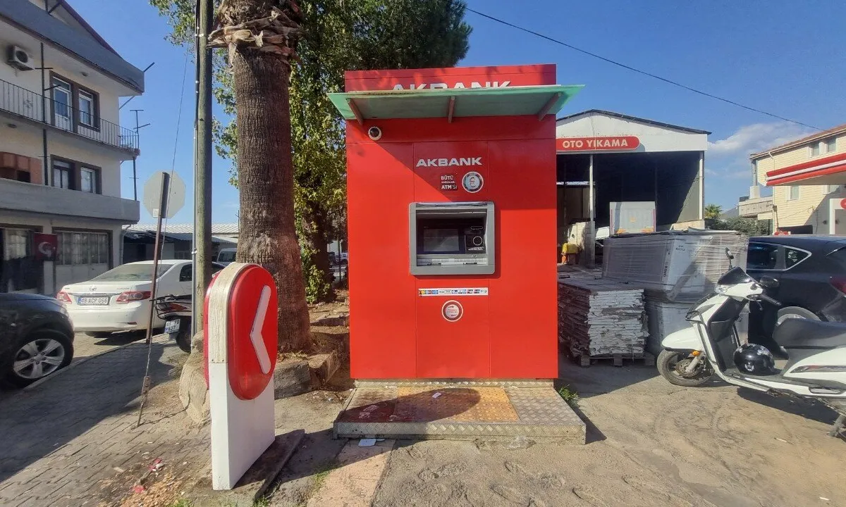 Akbank - Photo 2