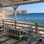 Pelagos beach bar taverna