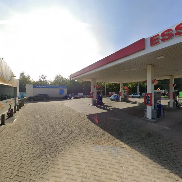 Esso - Photo 5