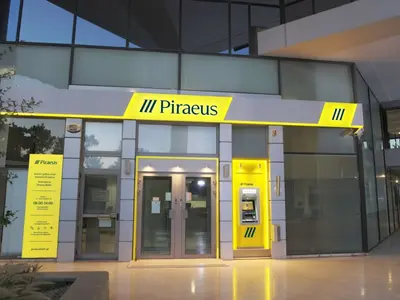 Piraeus Bank - Photo 4