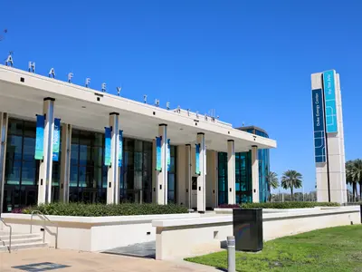 Mahaffey Theater - Photo 3