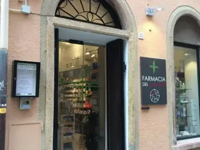 Farmacia Buffardo - Photo 3