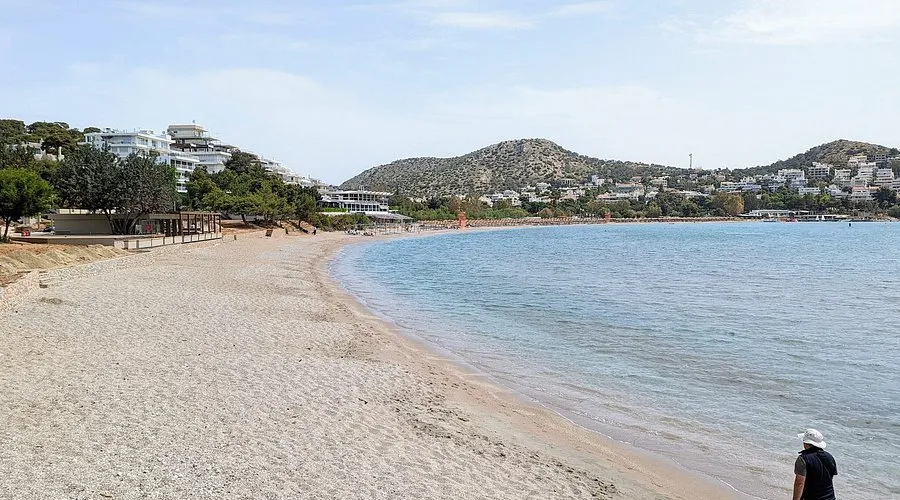 Lake Beach - Photo 1
