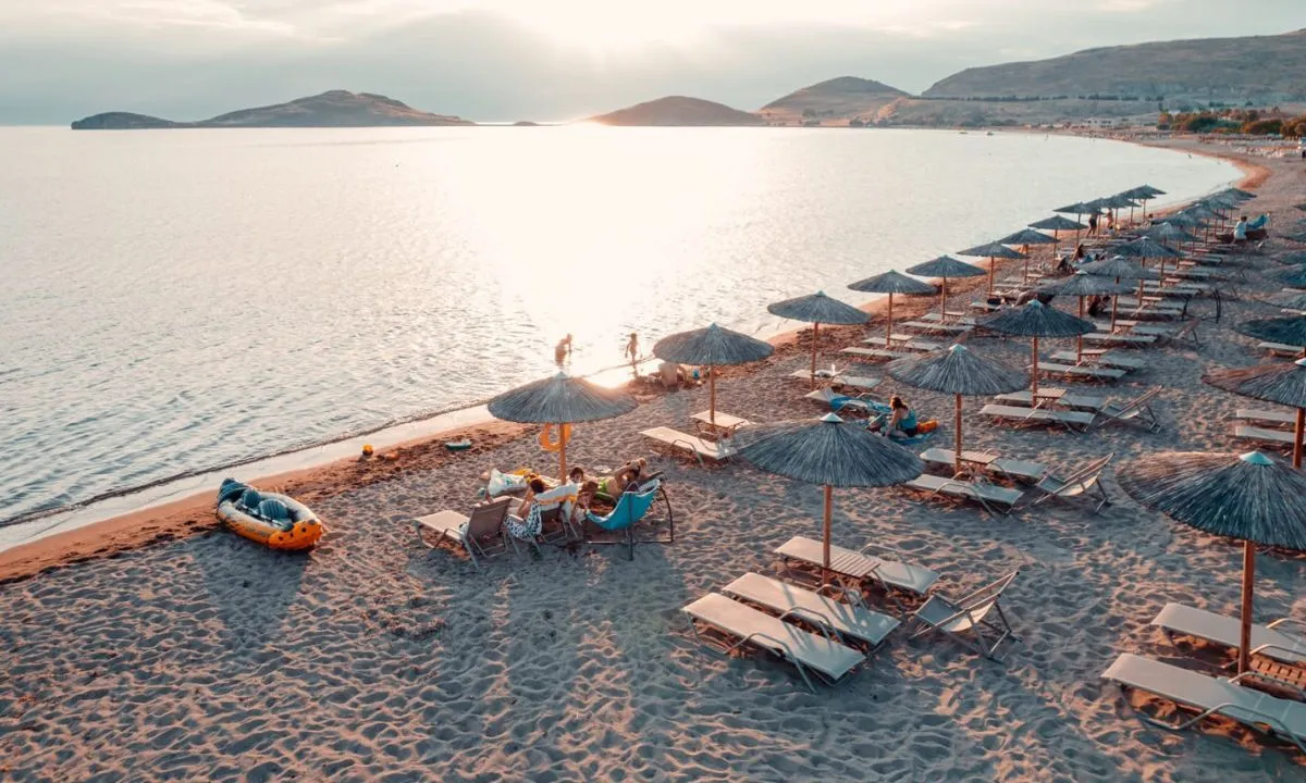 Paraga Beach Bar - Photo 2