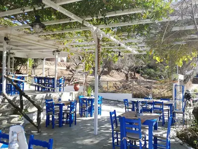 Taverna Ligaries - Photo 3