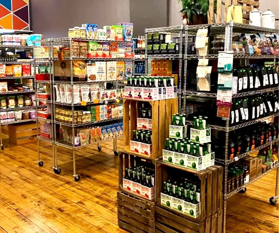 Red Fox Supermarket - Photo 2