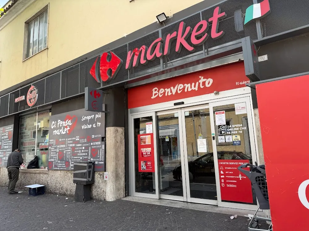 Carrefour Market - Photo 1