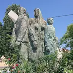 National Resistance Monument (statues)