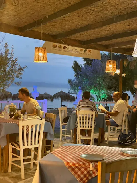 Taverna - Photo 3