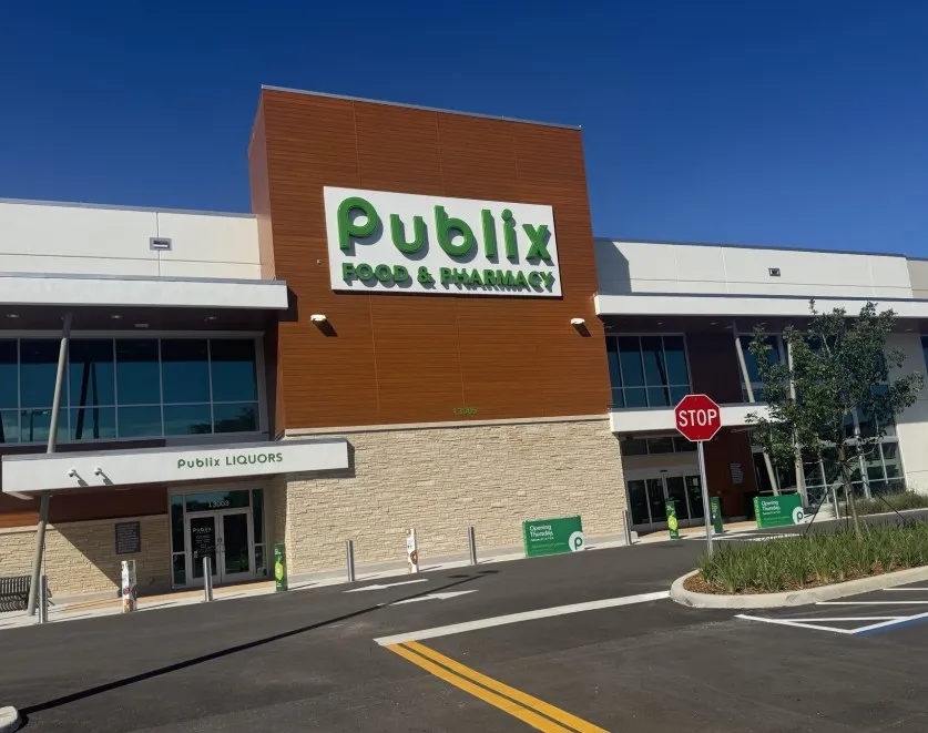 Publix - Photo 1