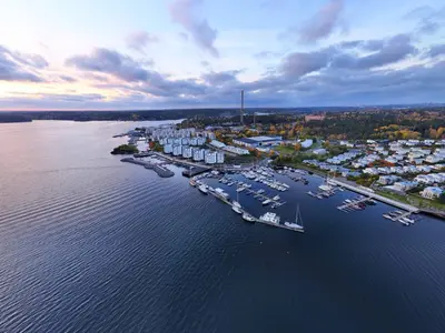 Fuel Dock - Photo 2