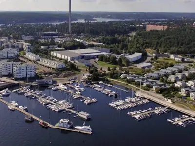 Fuel Dock - Photo 3