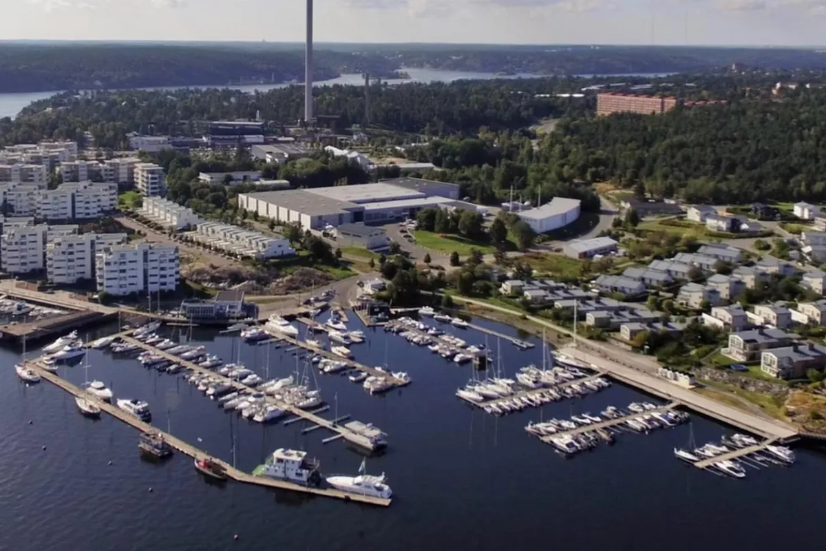 Fuel Dock - Photo 3