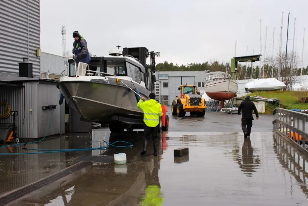 Fuel Dock - Photo 4