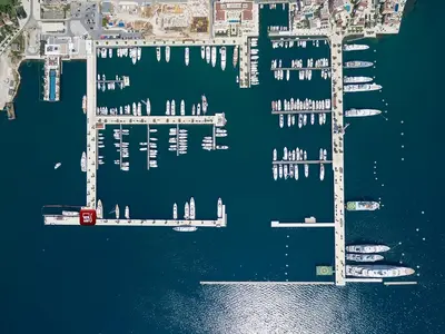 Fuel Dock - Photo 3