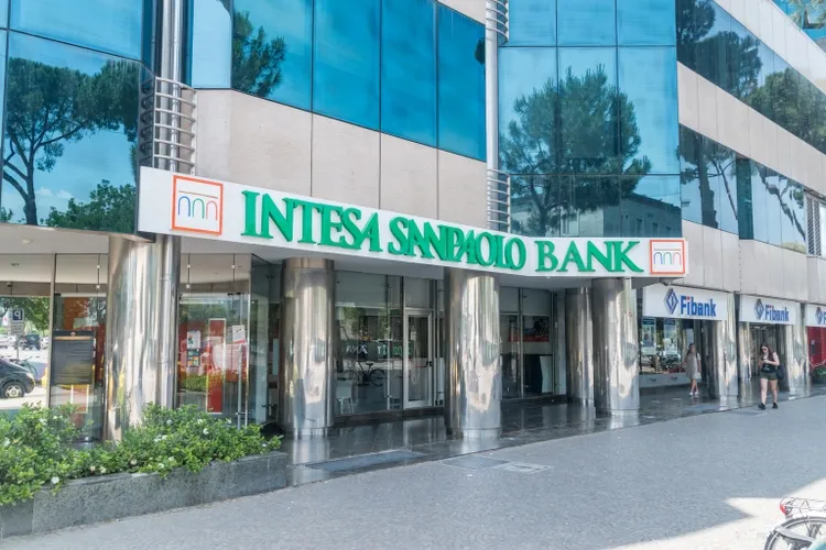 Banca Intesa San Paolo - Photo 2