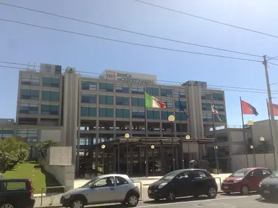 Banca Intesa San Paolo - Photo 3