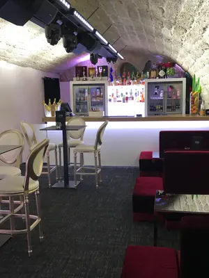 Bar du vieux port - Photo 2