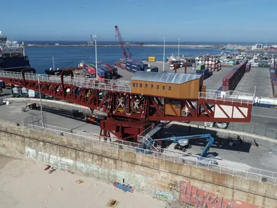 Titã do Molhe Sul do Porto de Leixões - Photo 2
