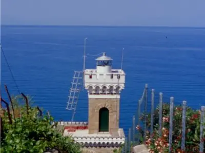 Faro di Agropoli - Photo 2