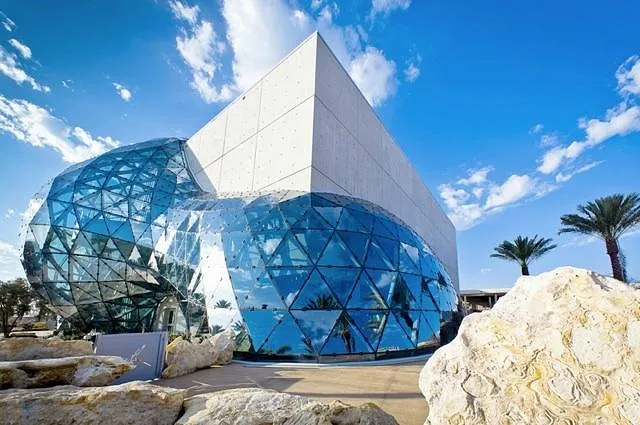 Salvador Dalí Museum - Photo 3