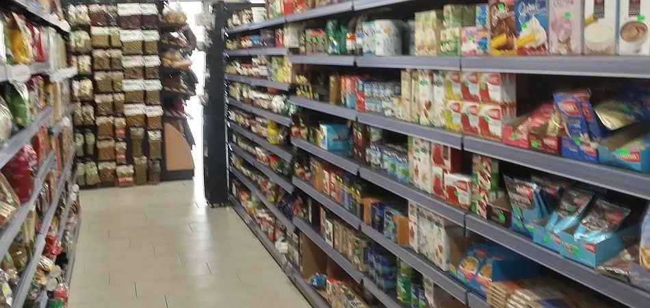 San Stefano Supermarket - Photo 3