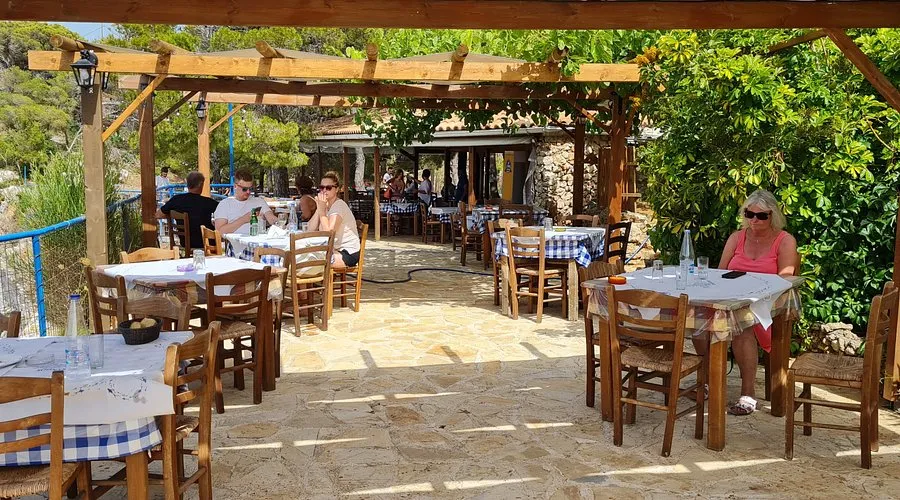 Sunset Taverna of Michalis - Photo 2