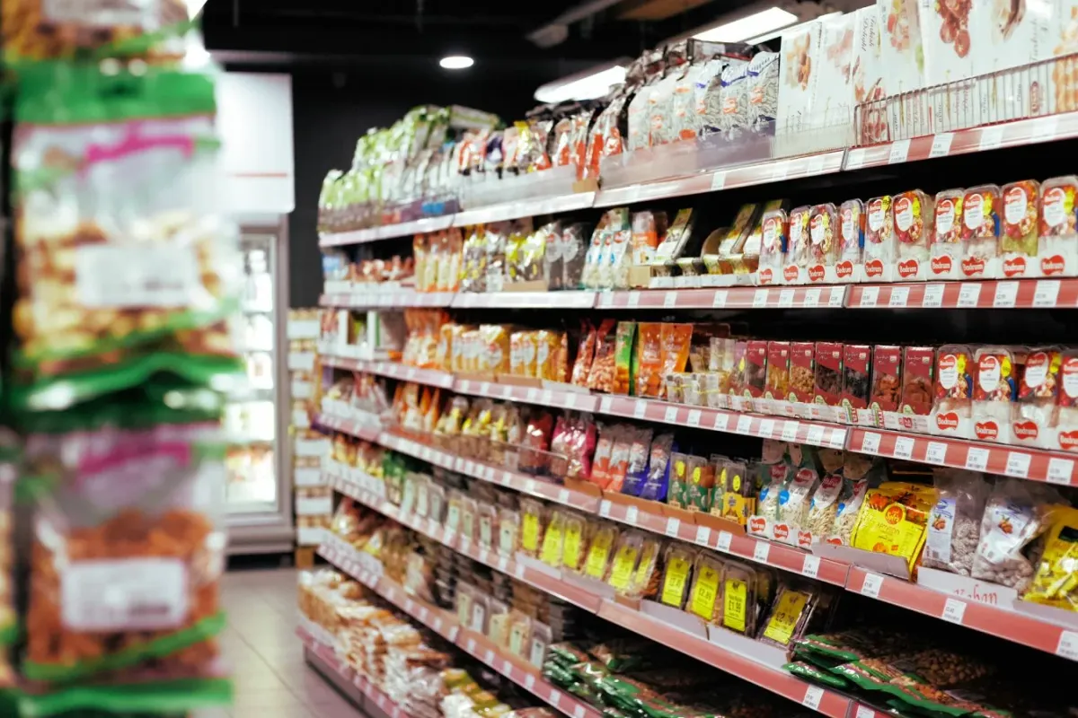 Mini Market - Photo 3