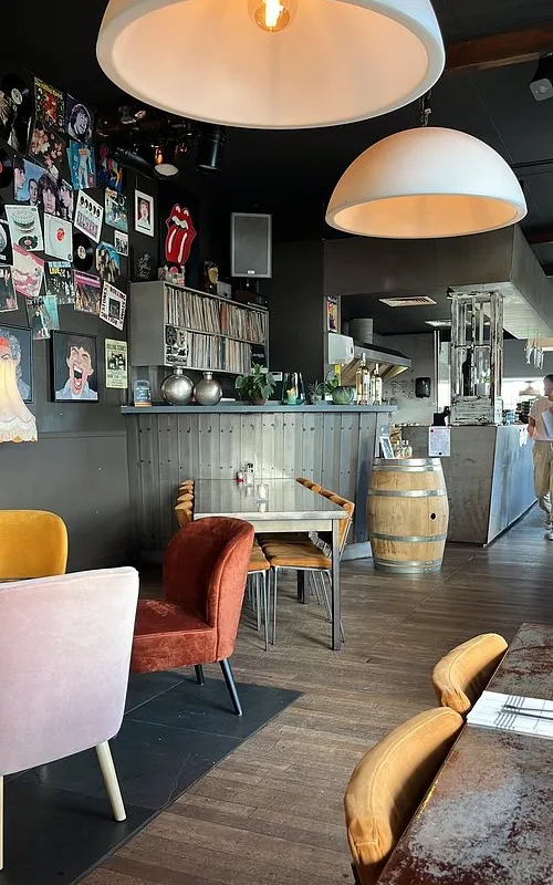 Grand cafe de Loods - Photo 2