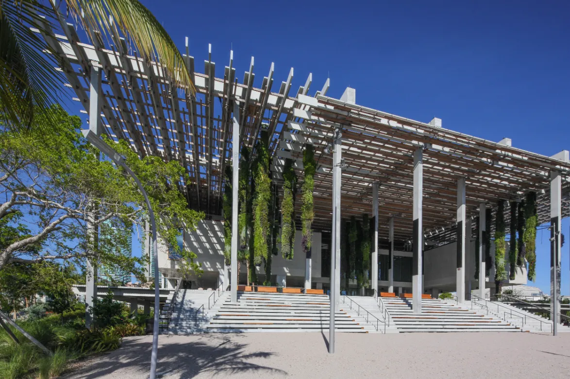 Pérez Art Museum Miami - Photo 1