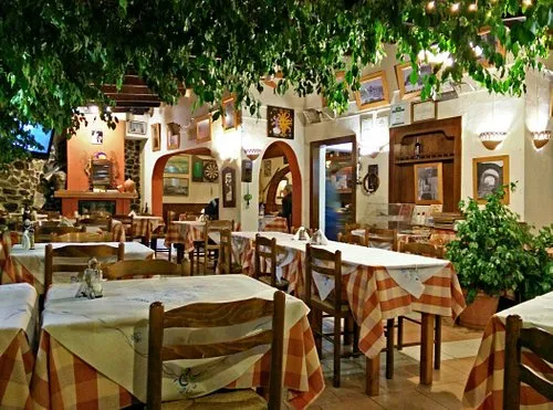 Psarotaverna Simos - Photo 1