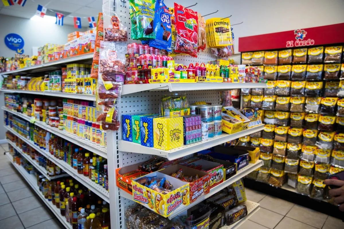 Mini Market - Photo 5