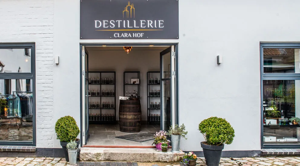 Clara Hof Destillerie - Photo 2