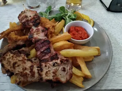 Grill Crni - Photo 2