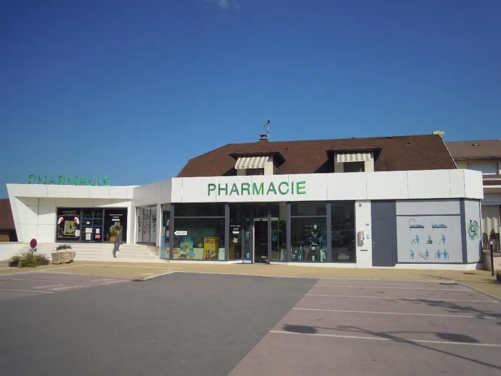 Pharmacie Thouverey - Photo 4