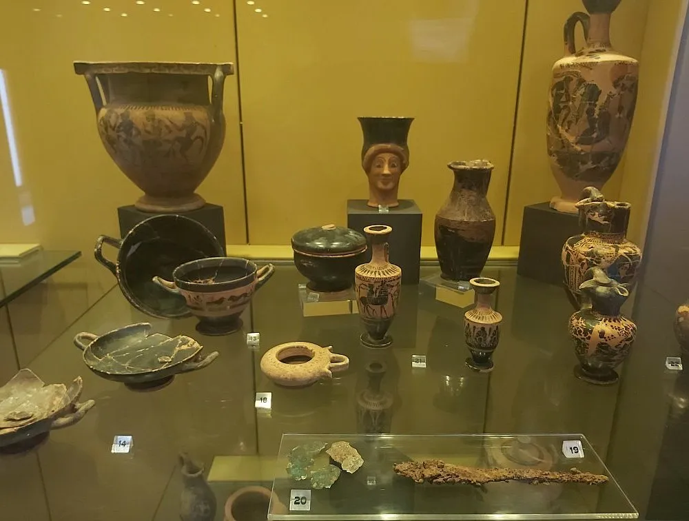 Antiquarium Archeologico - Photo 3