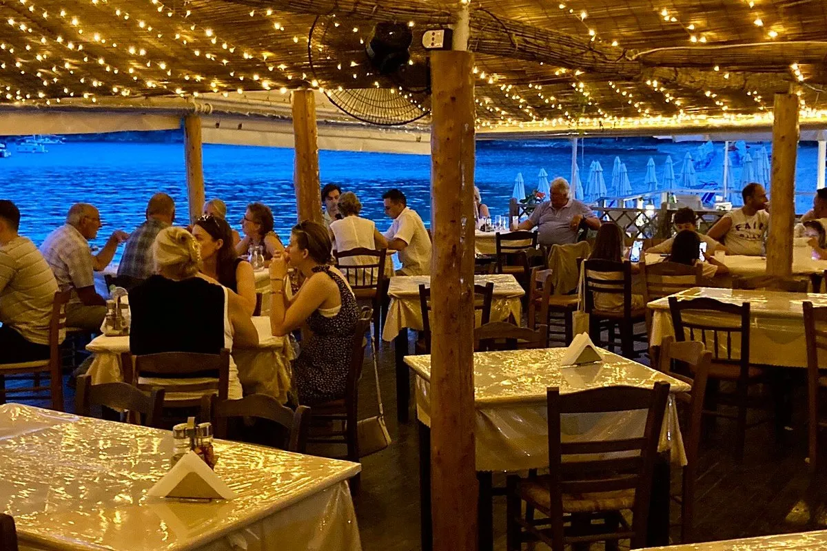 Taverna Kerasia - Photo 3