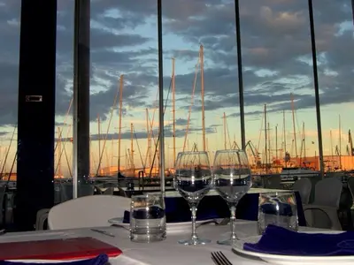 El Galeón - Photo 2