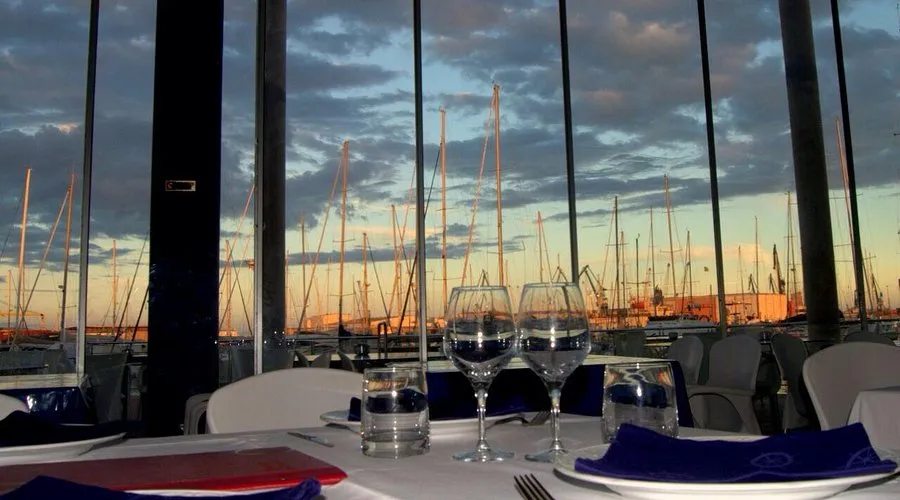El Galeón - Photo 2