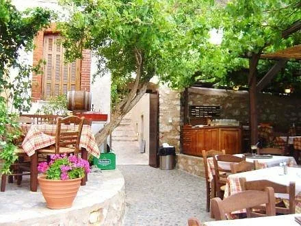 Takouras - Photo 5