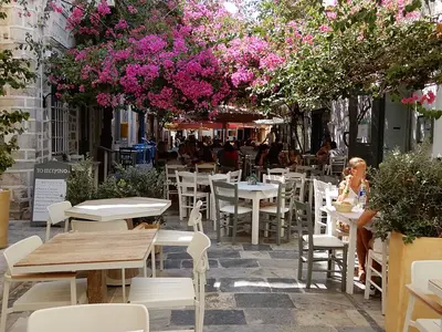 The Stone - Photo 2